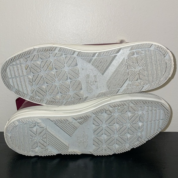 Converse Women's Berkshire Hi Top Dark Beetroot/Saddle/Egret A00914C. Size 7 - Picture 8 of 15